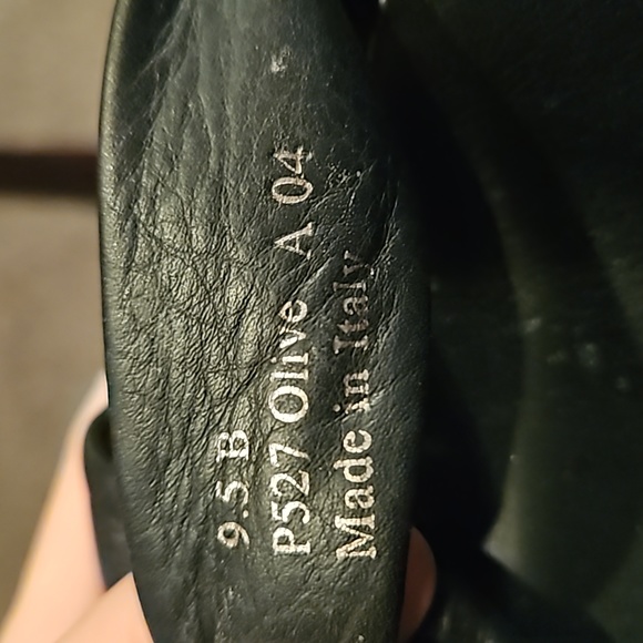 Coach Italian Learher heels - Picture 6 of 7